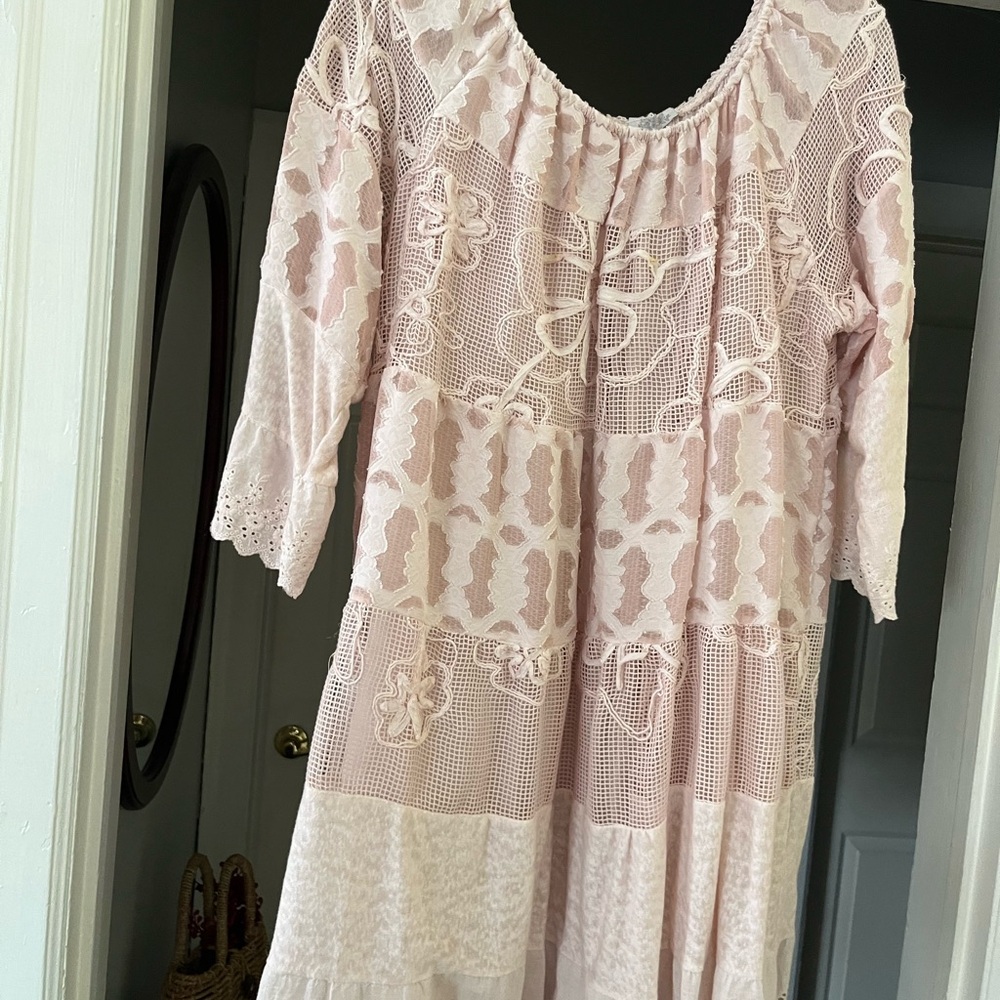 Elegant Pink Lace Midi Dress ✅